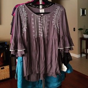 Knox Rose Gray Blouse